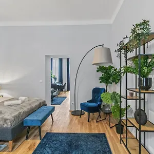 Balcony Apartment, 4 Min To U3 Zipperer Strasse Wiedeń